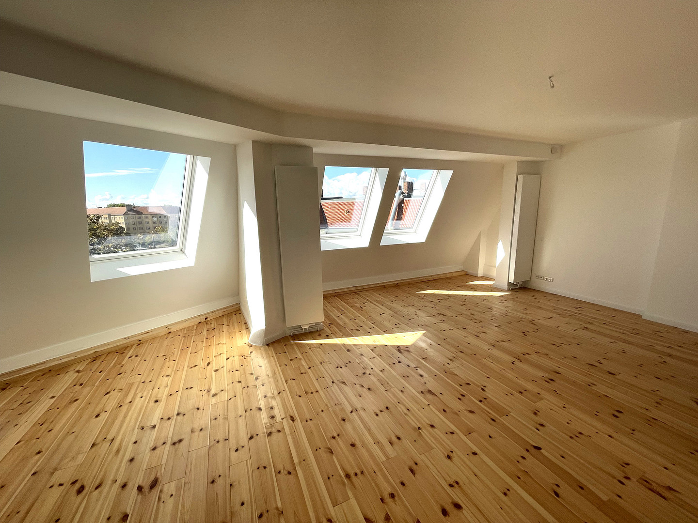 Helle Dachgeschoßwohnung im Erstbezug direkt am Nordrand Prenzlauerberg – Gustav-Adolf-Str. 1, 13086 Berlin(Weißensee) – Vorschaubild 10