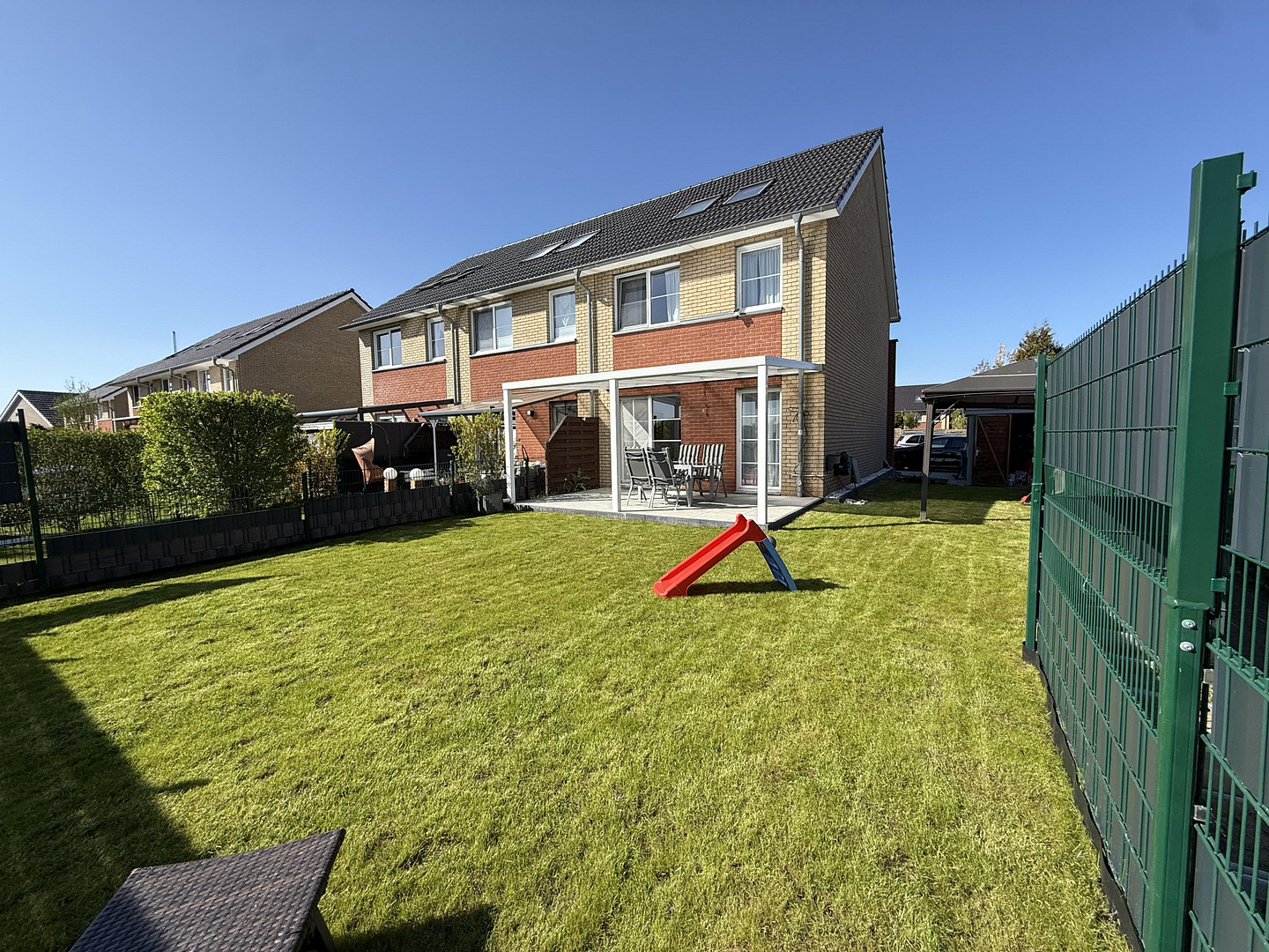 Frisch renoviertes Reihenendhaus mit Gartenparadies & XL-Terrasse – Blankenfelde-mahlow(Blankenfelde) – Vorschaubild 17