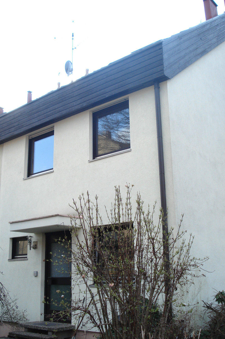 Reihenmittelhaus in Nürnberg-Schweinau in ruhiger zentraler Lage, vermietet -provisionsfrei – Blücherstraße 86, 90439 Nürnberg(St. Leonhard) – Vorschaubild 2
