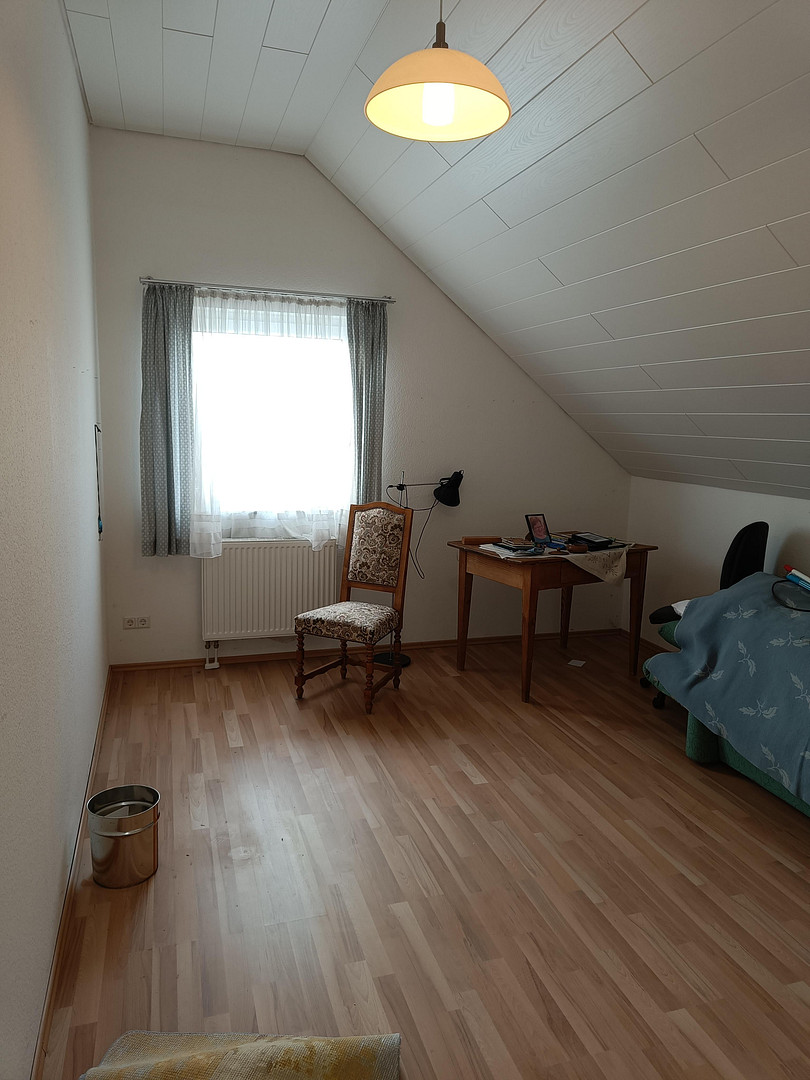 Gepflegtes Einfamilienhaus mit Garten in ruhiger Lage – Wiernsheim – Vorschaubild 26