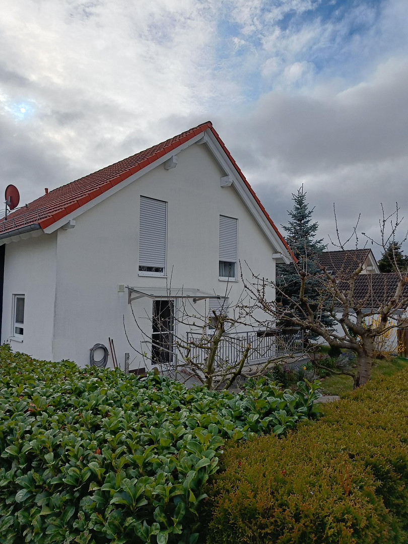 Gepflegtes Einfamilienhaus mit Garten in ruhiger Lage – Wiernsheim – Vorschaubild 3