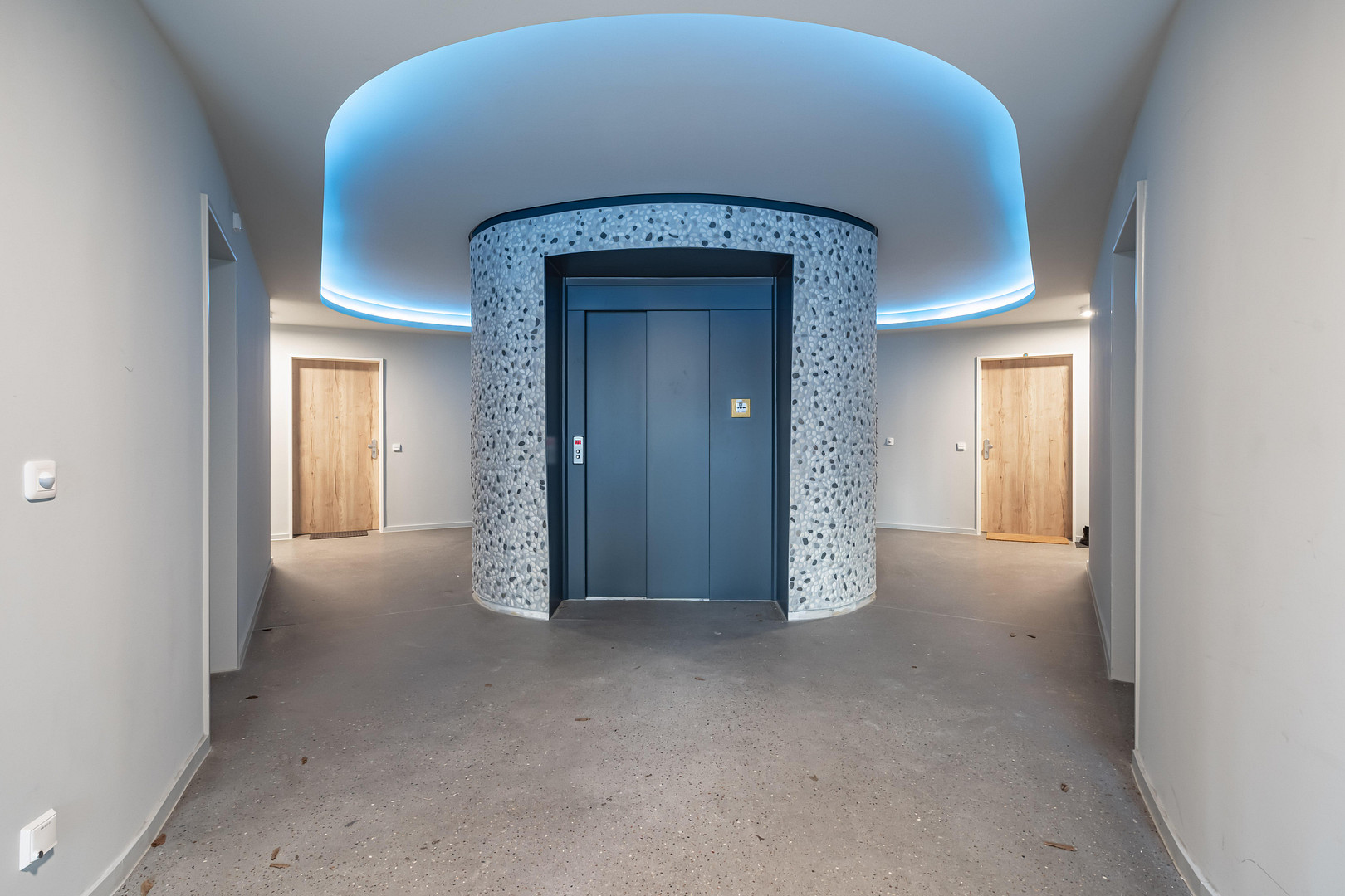 2-Zimmer-Wohnung mit Terrasse in der Lage direkt am Wasser in Berlin-Spandau – Parkstr. 8, 13585 Berlin(Hakenfelde) – Vorschaubild 12
