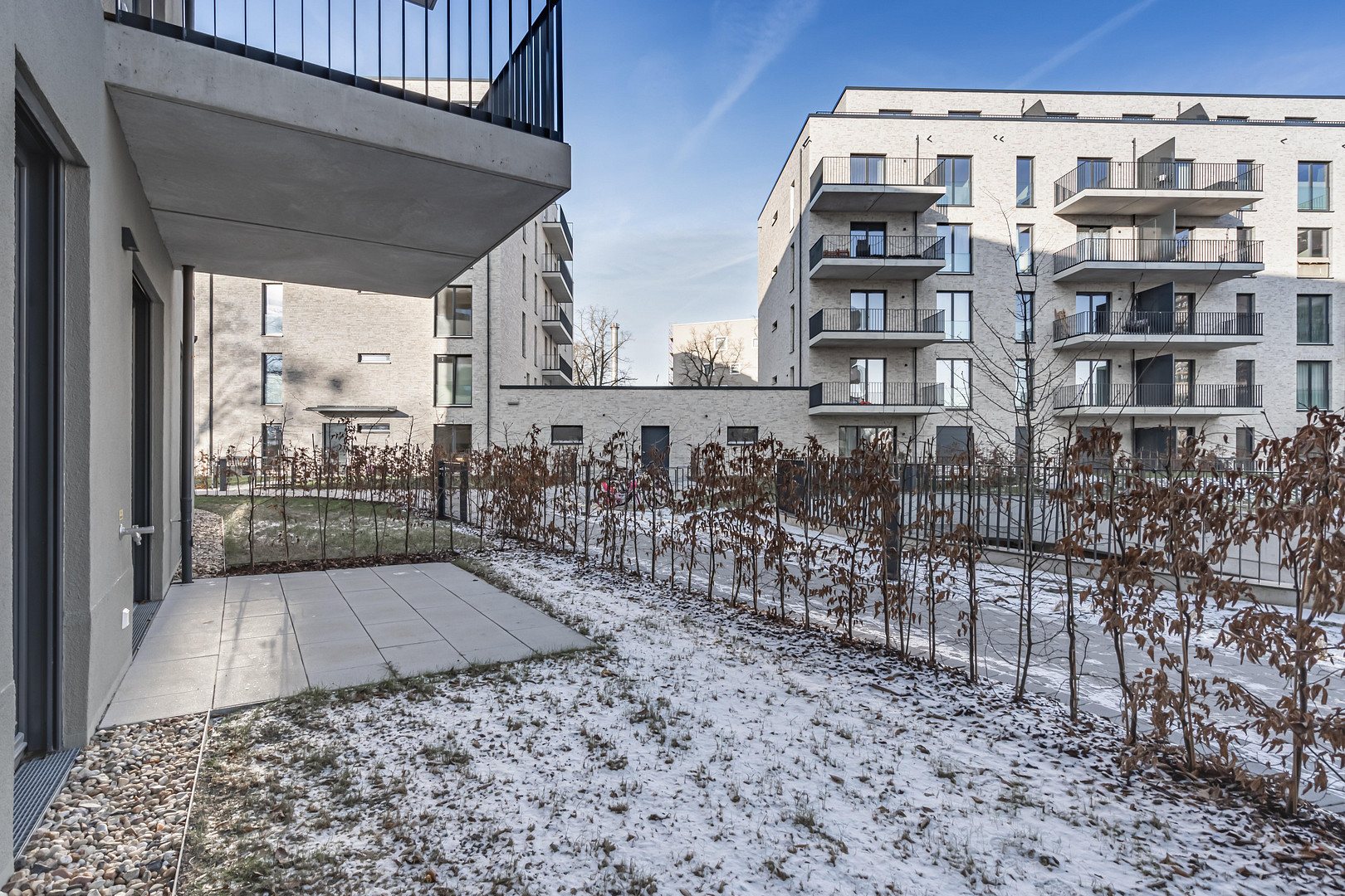 2-Zimmer-Wohnung mit Terrasse in der Lage direkt am Wasser in Berlin-Spandau – Parkstr. 8, 13585 Berlin(Hakenfelde) – Vorschaubild 10