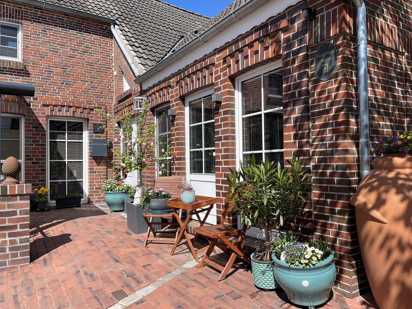 Außergewöhnlich wohnen nahe Greetsiel: 220 m² im historischen Burghaus (1780), hochwertig saniert – Brauereistraße 2, 26736 Krummhörn(Grimersum) – Vorschaubild 12