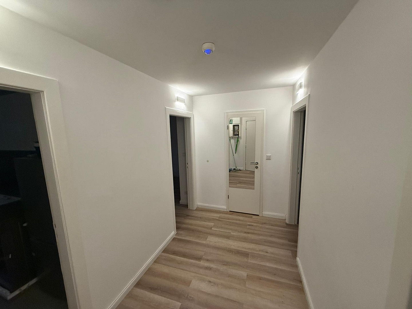 Ohne Mieter - Stellplatz inklusive - Kernsaniertes Wohnen in TUHH-Nähe – Hamburg(Harburg) – Vorschaubild 8
