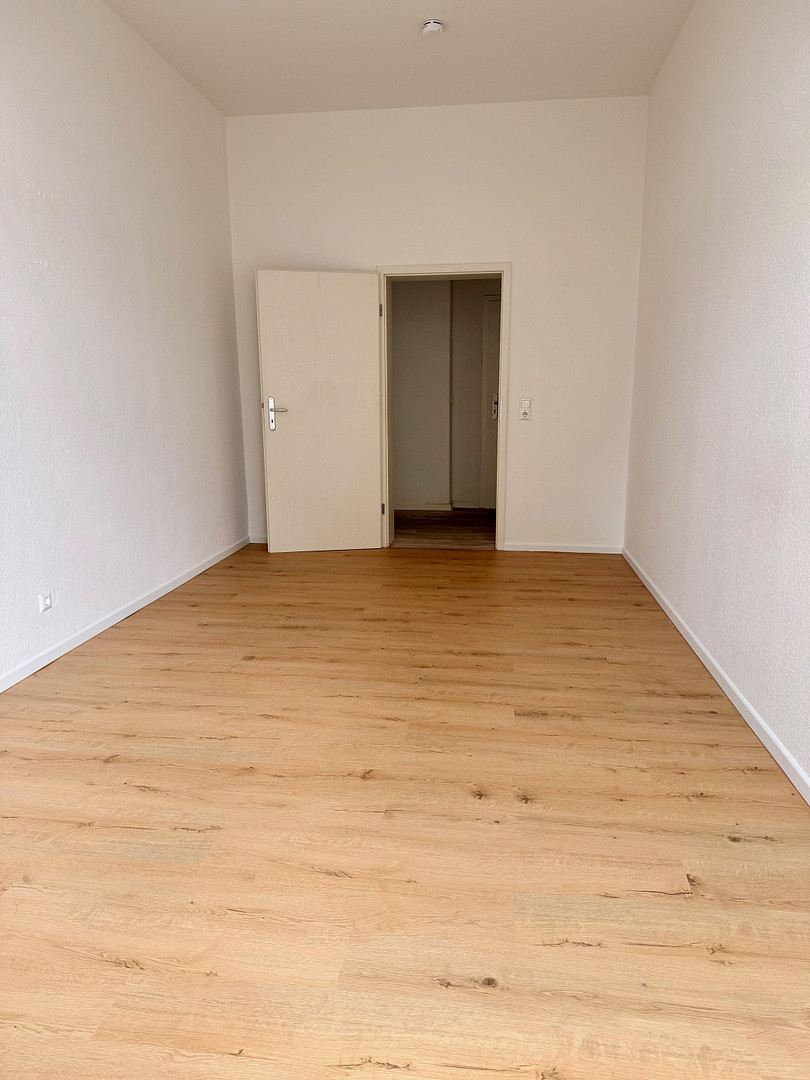 Wohnzimmer zum Flur