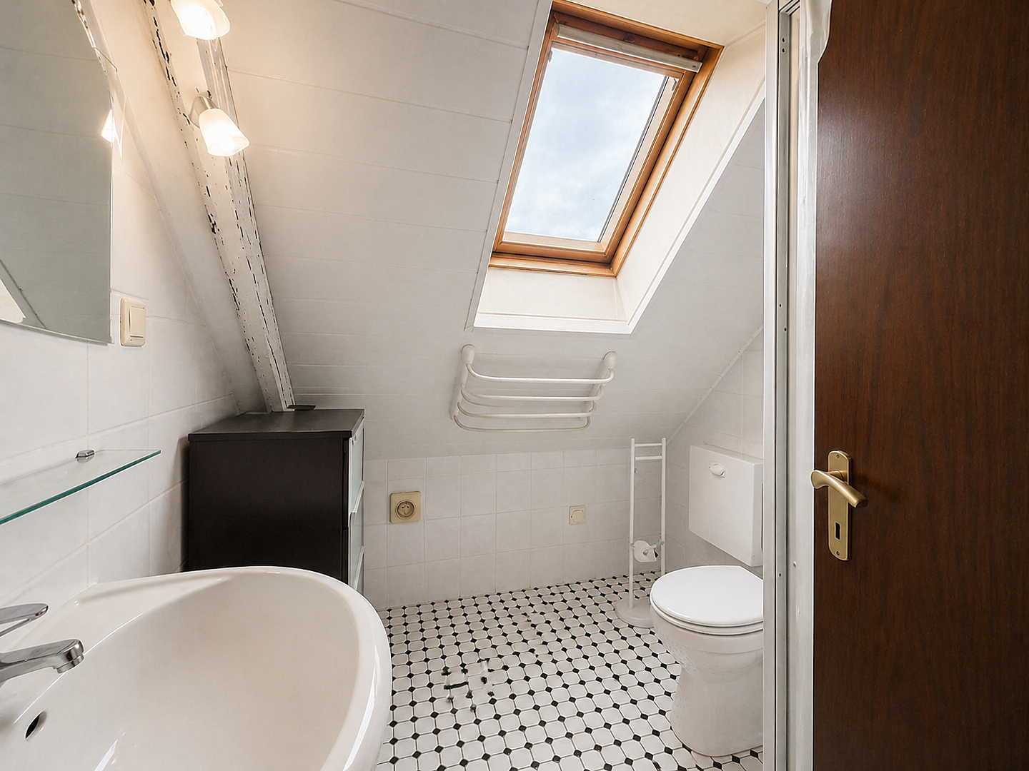 Jobcenter – جوب سنتر – Джобцентер – deine neue Wohnung ist fertig! – Klosterstraße 51, 45139 Essen(Ostviertel) – Vorschaubild 8