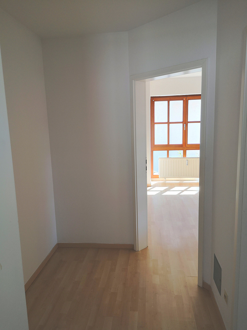 ROVISIONSFREI: Sehr helle, ideal geschnittene und ruhige 2-Zimmer-Wohnung – Rofanstraße 00, 81825 München(Trudering) – Vorschaubild 12