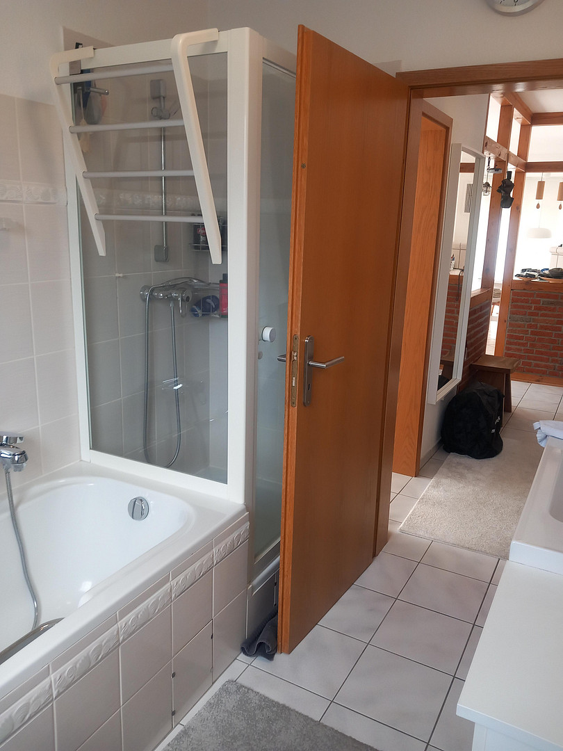 Exklusive  3,5-Zimmer Wohnung, Kamin & Whirlpool, Garten, möbliert/teilmöbliert in Hamburg/Neuland – Hamburg-Neuland(Neuland) – Vorschaubild 18