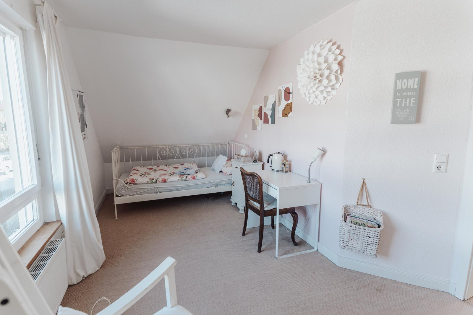 Feldrandlage &Sonnenuntergang, freistehendes Einfamilienhaus mit 224 qm und PV Anlage – Schwäbisch Hall(Hessental) – Vorschaubild 15