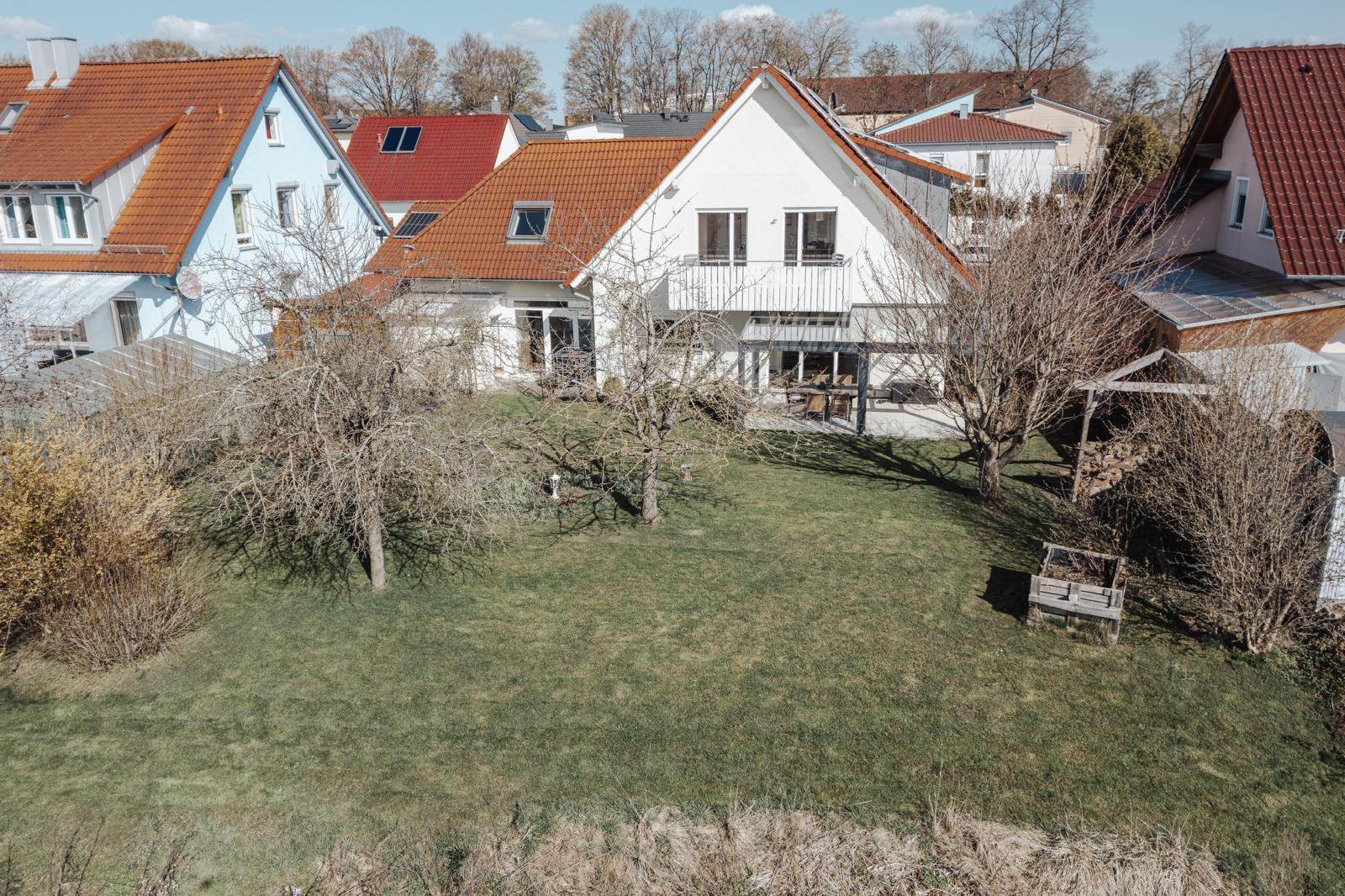 Feldrandlage &Sonnenuntergang, freistehendes Einfamilienhaus mit 224 qm und PV Anlage – Schwäbisch Hall(Hessental) – Vorschaubild 19