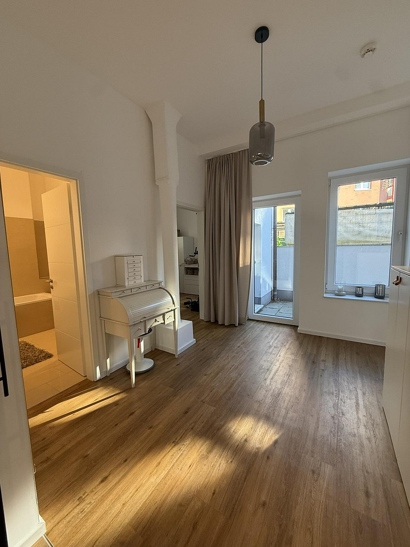 Urban wohnen mit Gartenflair – großzügige 3,5 Zimmer in Eilbek mit eigenem Parkplatz – Hamburg(Eilbek) – Vorschaubild 12