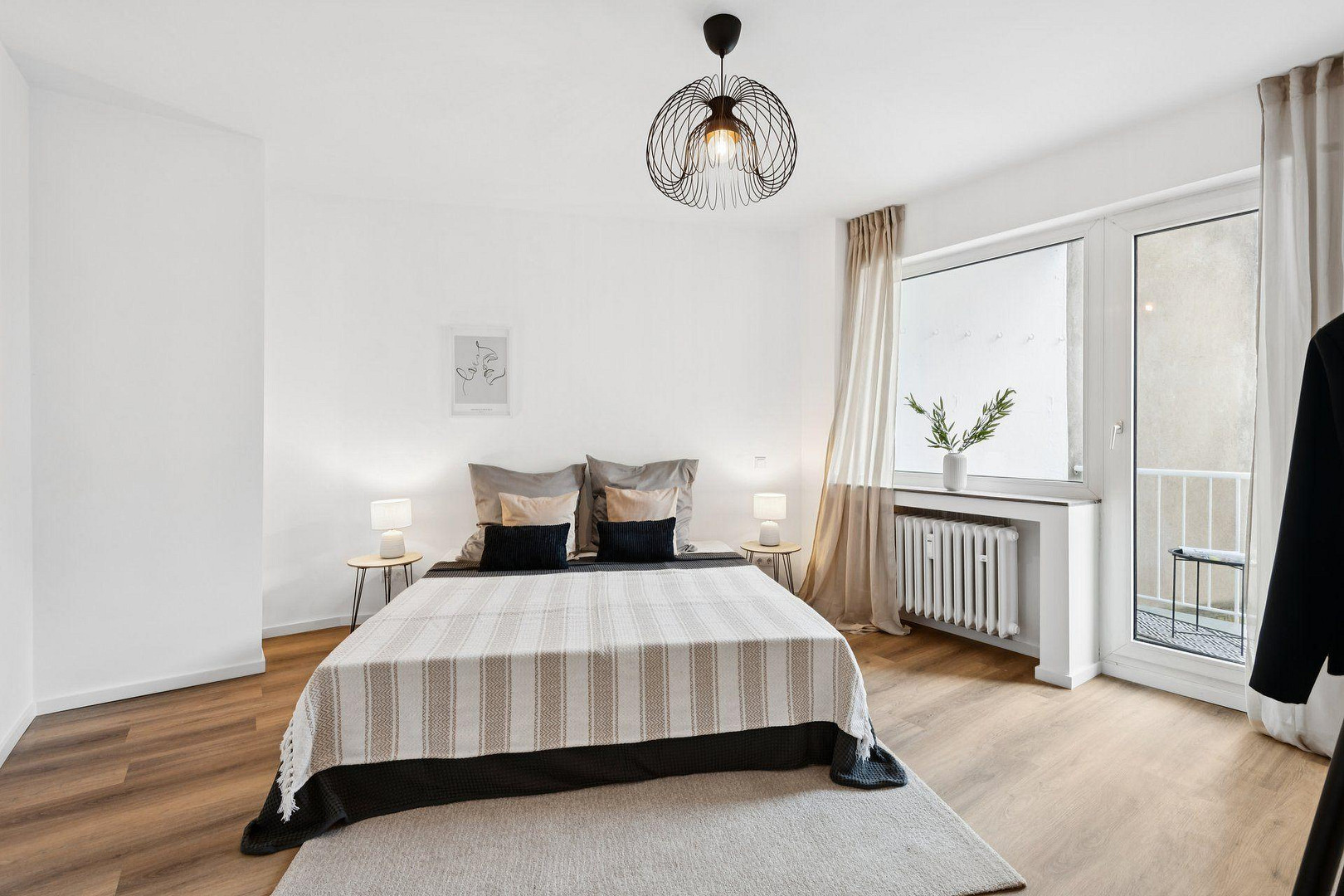 Provisionsfreie, bezugsfertige 3 Zimmerwohnung in TOP Lage mit 2 Balkonen – Düsseldorf(Pempelfort) – Vorschaubild 4