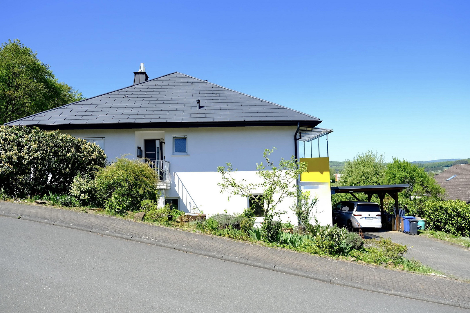 Haus mit Praxis und Apartment – Löhnberg – Vorschaubild 2