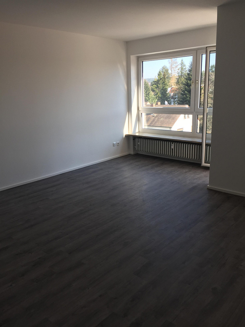 Mehrfamilienhaus mit 8 Wohnungen+1 Gewerbe nach WEG geteilt, 4 Garagen, 7 Stellplätze – Nürnberg(Mögeldorf) – Vorschaubild 13