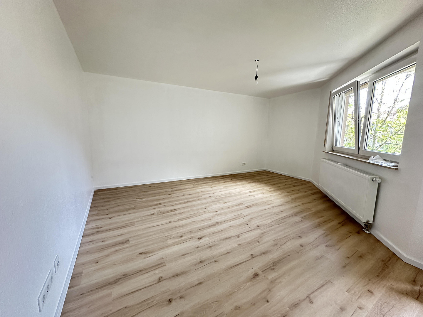 Familienfreundliche 4-Zimmer-Wohnung mit Balkon und moderner Raumaufteilung – Wolfringstr. 14, 90765 Fürth – Vorschaubild 21