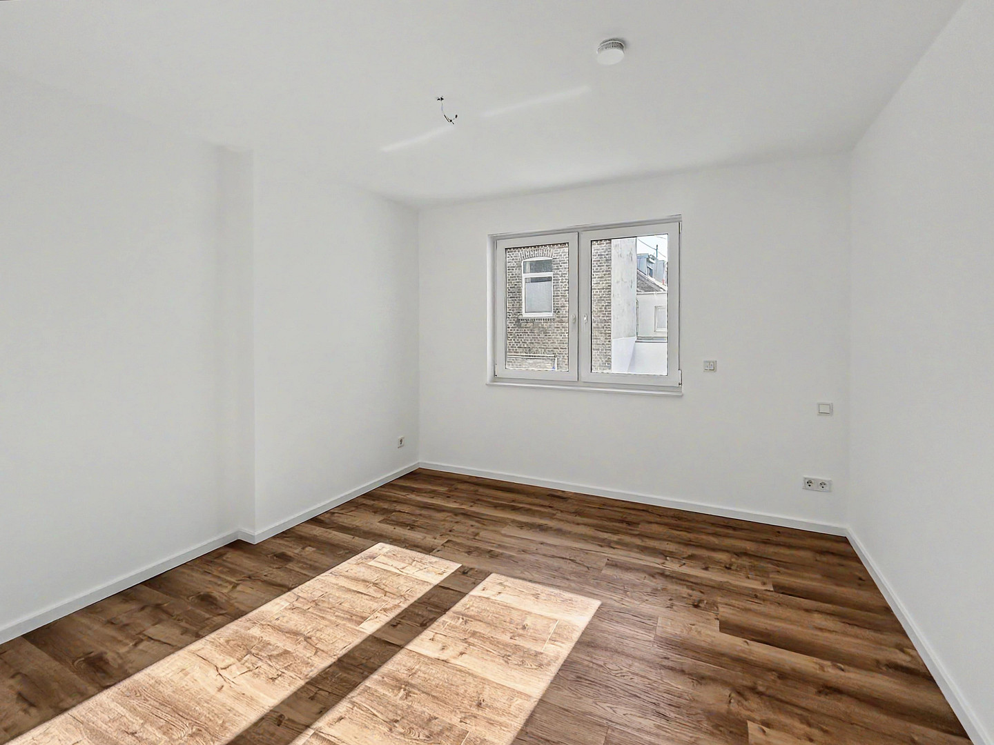 Maisonette-Wohnung im Neubau mit Terrasse und hochwertiger Ausstattung! – Köln(Lövenich) – Vorschaubild 11