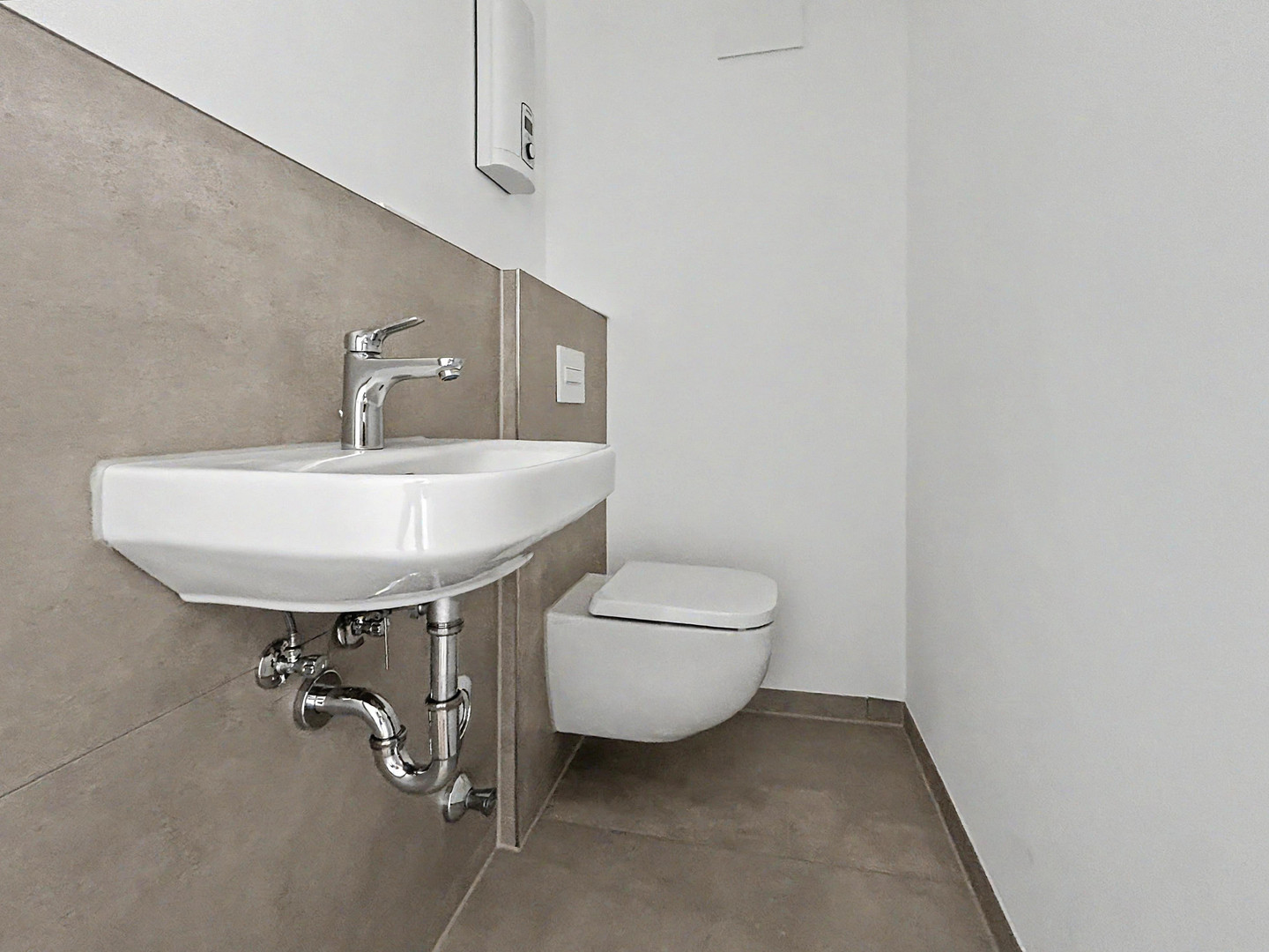 Maisonette-Wohnung im Neubau mit Terrasse und hochwertiger Ausstattung! – Köln(Lövenich) – Vorschaubild 16