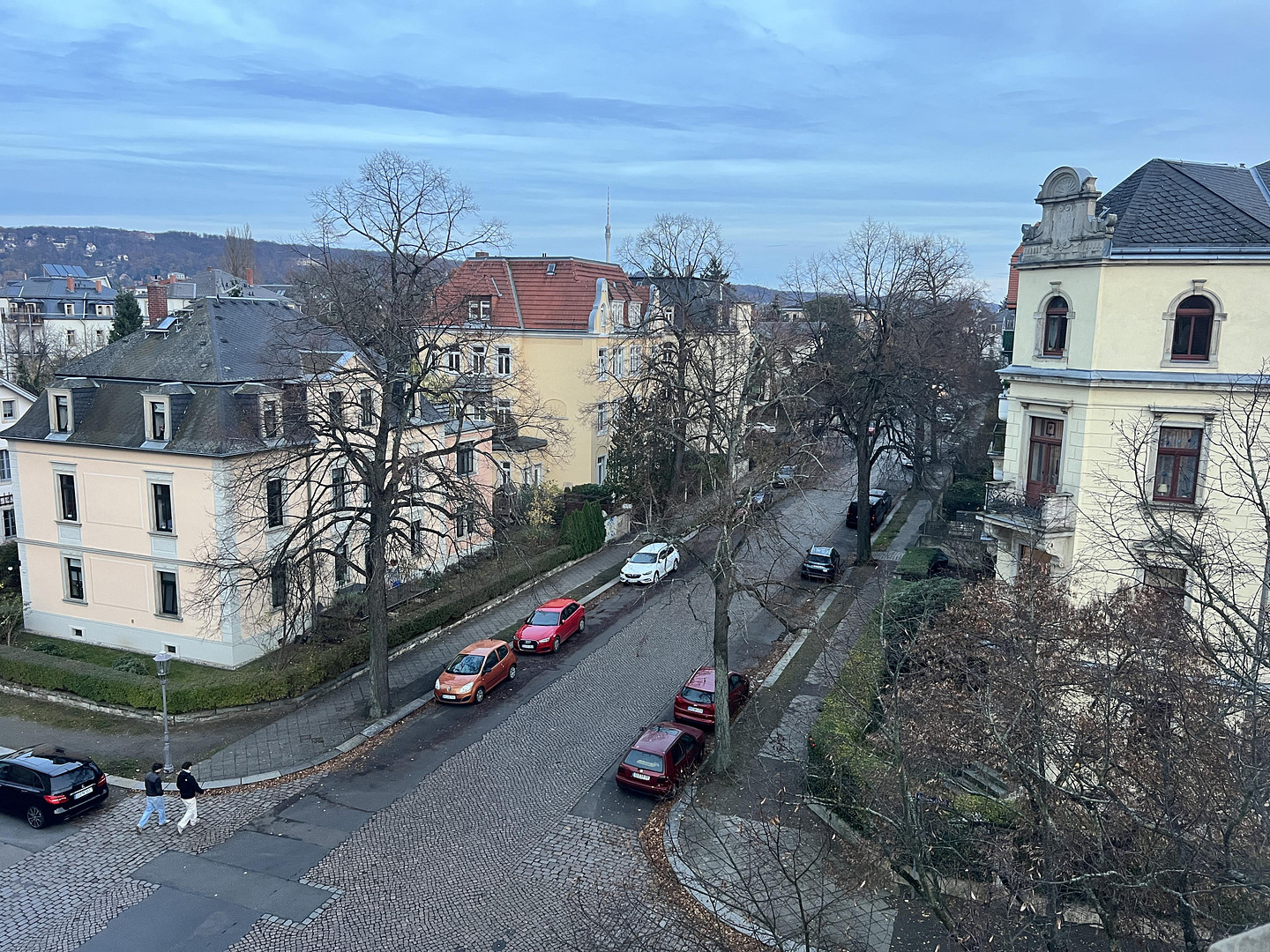 Lichtdurchflutete Maisonette mit Turmzimmer & Dachloggia in Bestlage Striesen-Ost – Glasewaldtstr. 34, 1277 Dresden(Blasewitz) – Vorschaubild 2