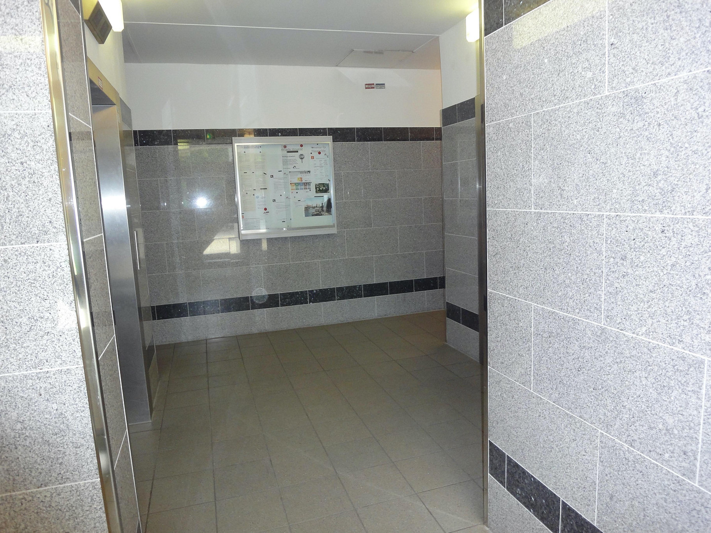 Traumblick auf Berlin-Mitte - 2 Zimmer - ideal zentral , Option PKW-Stellplatz - maklerfrei – Holzmarktstraße 69 - 12.06, 10179 Berlin(Mitte) – Vorschaubild 21