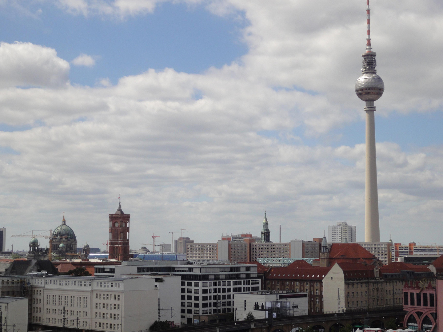 Traumblick auf Berlin-Mitte - 2 Zimmer - ideal zentral , Option PKW-Stellplatz - maklerfrei – Holzmarktstraße 69 - 12.06, 10179 Berlin(Mitte) – Vorschaubild 23