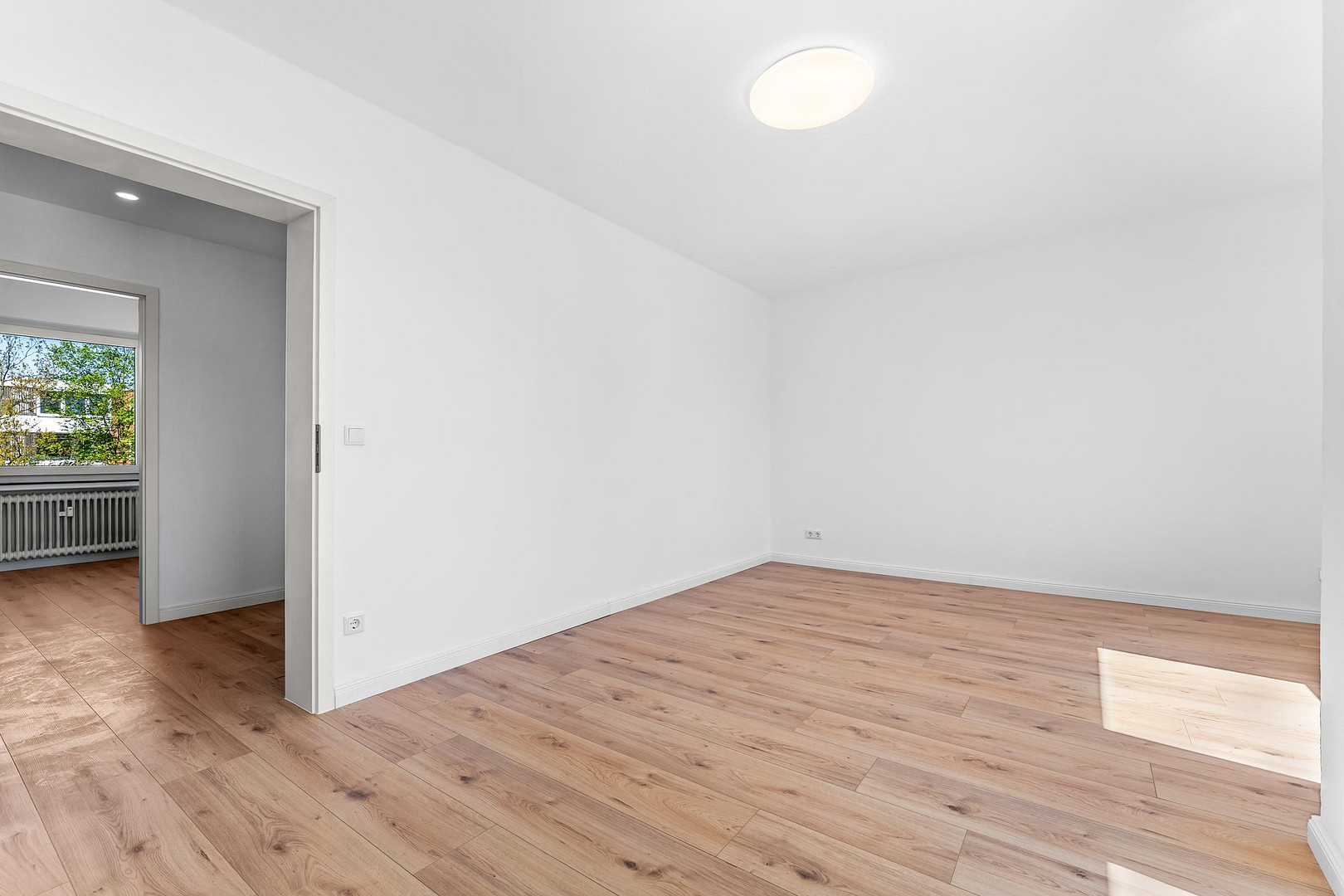 Modernisiert & bezugsfertig: Helle 2-Zimmer-Wohnung mit Südbalkon in Bremen-Osterholz – Kölner Straße 13, 28327 Bremen(Osterholz) – Vorschaubild 6
