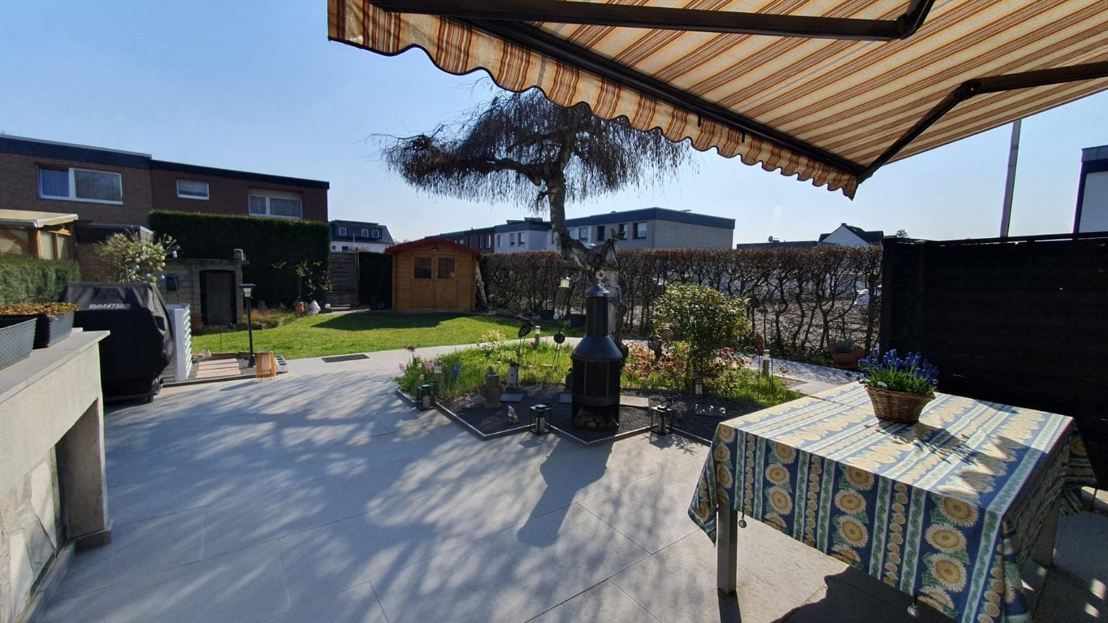 Eckhaus mit großem Garten + Ausbaufähig + Provisionsfrei – Köln Heimersdorf(Heimersdorf) – Vorschaubild 2