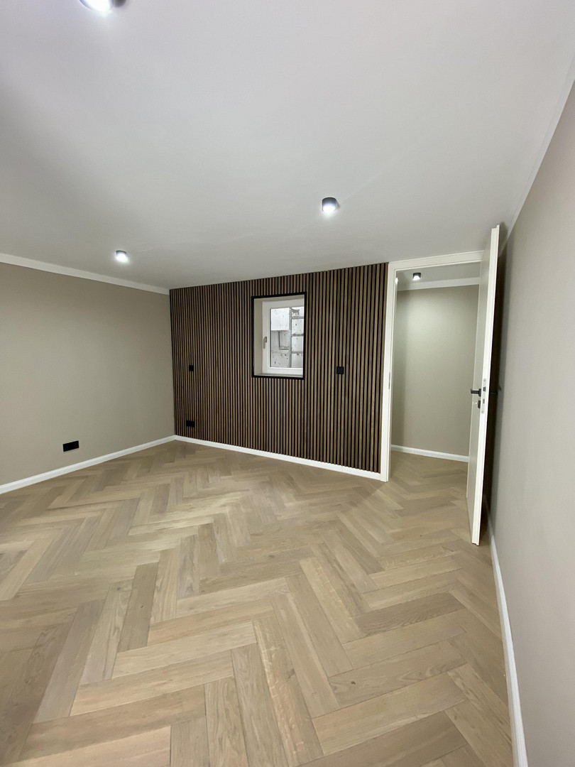Traumhaft sanierte u- ruhige 2,5-Zi. Maisonette-Whg. mit Terrasse am Herzogpark und Engl. Garten – Pernerkreppe 26, 81925 München(Oberföhring) – Vorschaubild 18