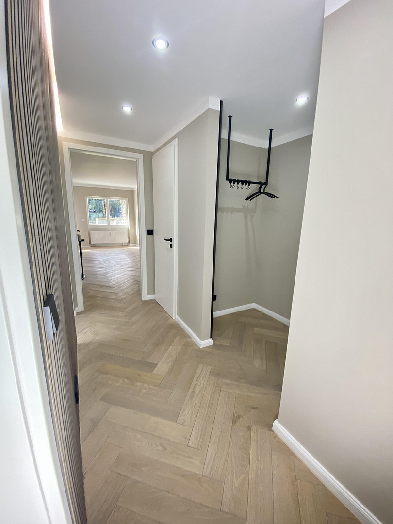 Traumhaft sanierte u- ruhige 2,5-Zi. Maisonette-Whg. mit Terrasse am Herzogpark und Engl. Garten – Pernerkreppe 26, 81925 München(Oberföhring) – Vorschaubild 5