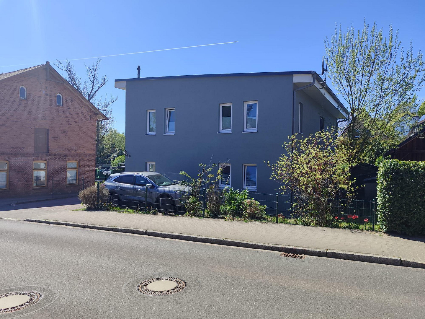 Charmantes Zweifamilienhaus mit zwei separaten Wohneinheiten – Lehmbergstraße 35, 25548 Kellinghusen – Vorschaubild 2