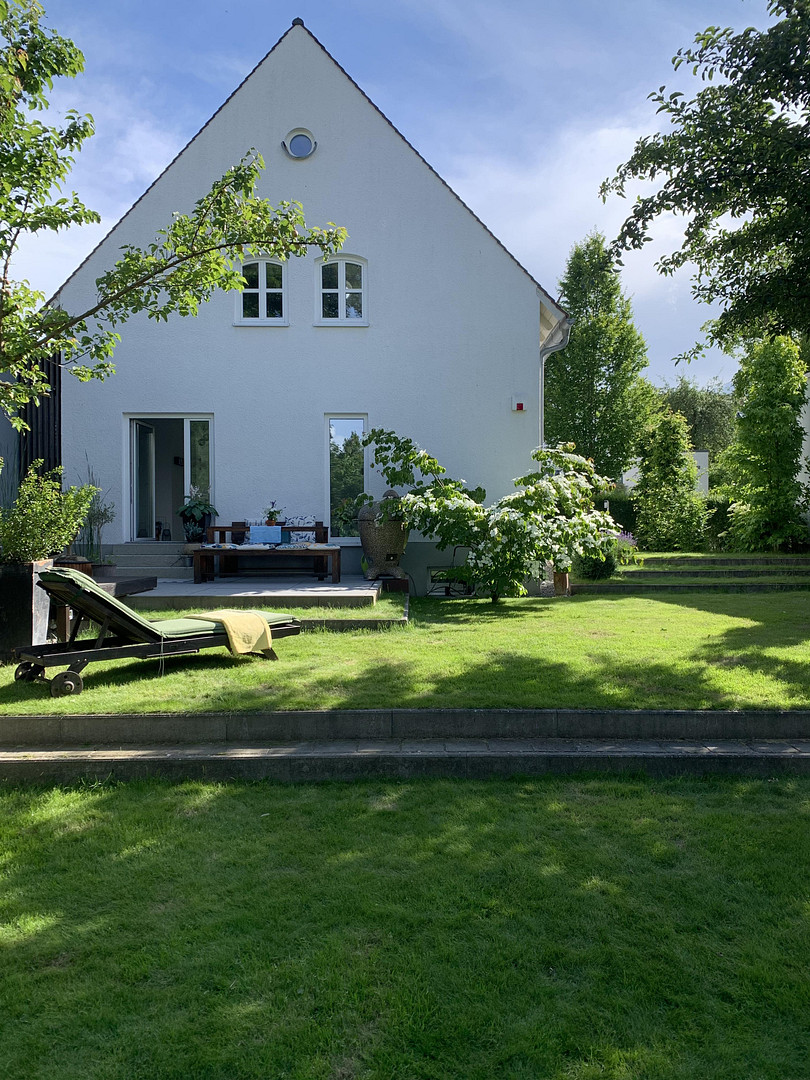 Zeitlose Eleganz in Bestlage: Ensembleschutz-Immobilie mit modernem Anbau – Regensburg(Kumpfmühl-Ziegetsdorf-Neuprüll) – Vorschaubild 4