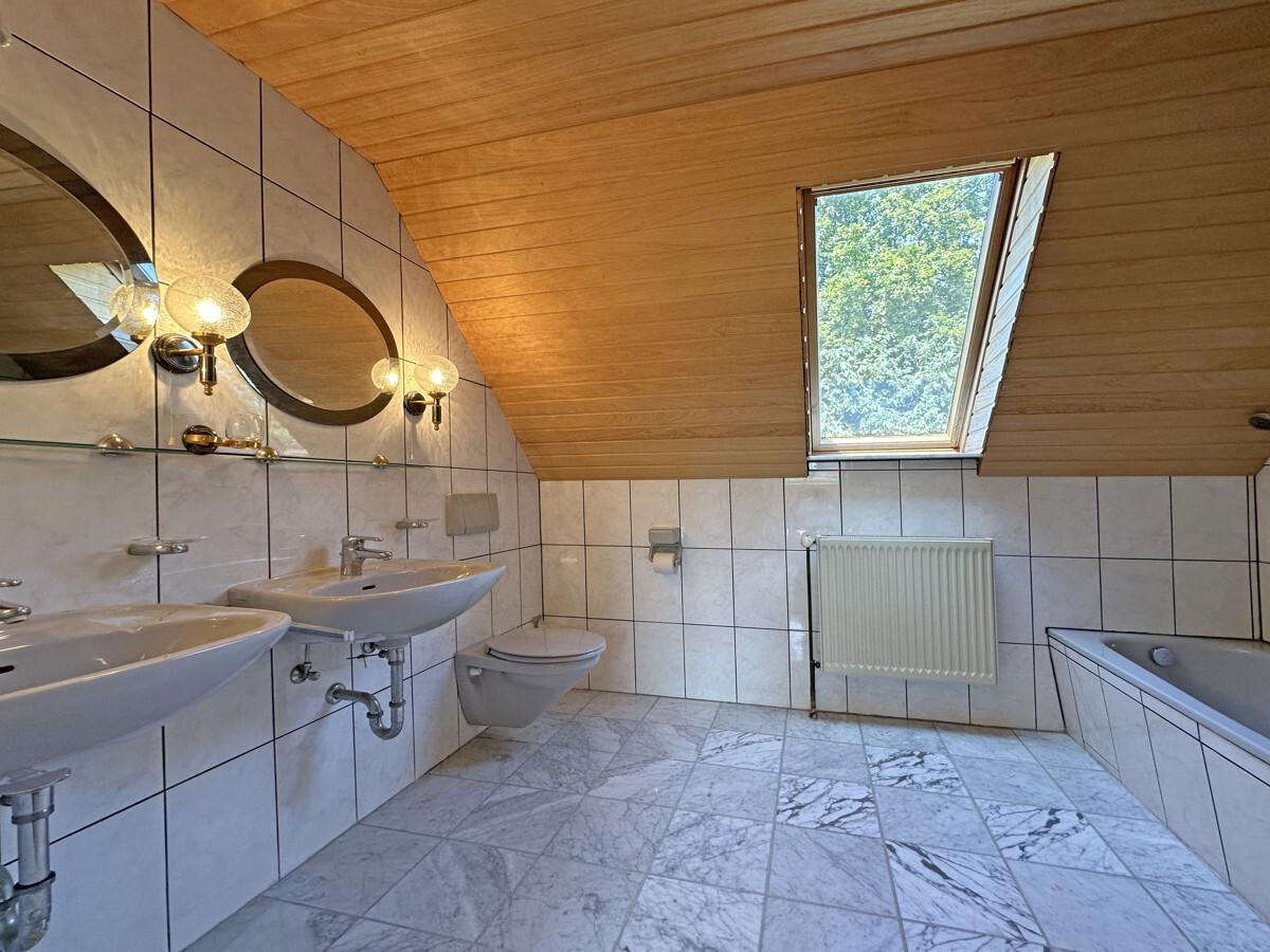 Schöne 4-Zimmer Wohnung in Hamburg-Niendorf – 22455 Hamburg(Niendorf) – Vorschaubild 5