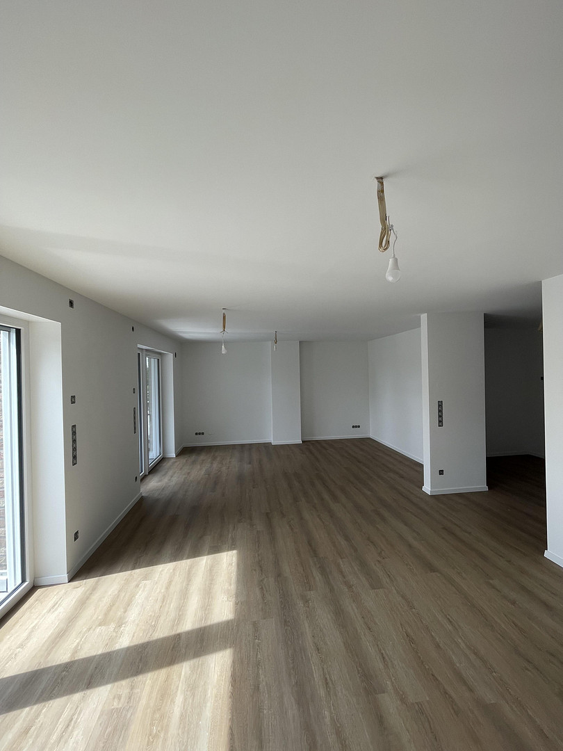 Attraktive 3 Zimmer Wohnung im 1.OG mit Dachterasse in Kempen, St.Hubert – Kempen(Sankt Hubert) – Vorschaubild 3