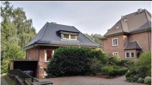 Seltene Immobilie in der Hofholzallee mit zusätzlichem Baugrundstück – Hofholzallee 126, 24109 Kiel(Hasseldieksdamm) – Vorschaubild 2