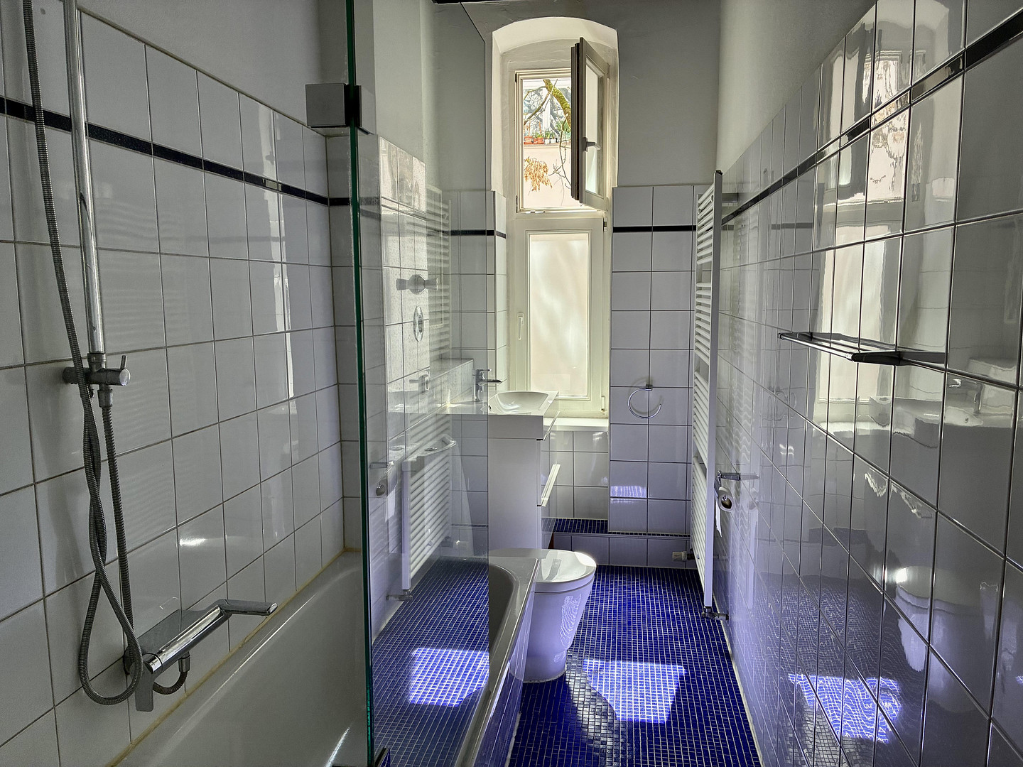 Privatverkauf: Nahe Helmholtzplatz! Absolut ruhig. Altbaucharme. Tolle Einbauküche. – Ahlbecker Str. 11 A, 10437 Berlin(Prenzlauer Berg) – Vorschaubild 13