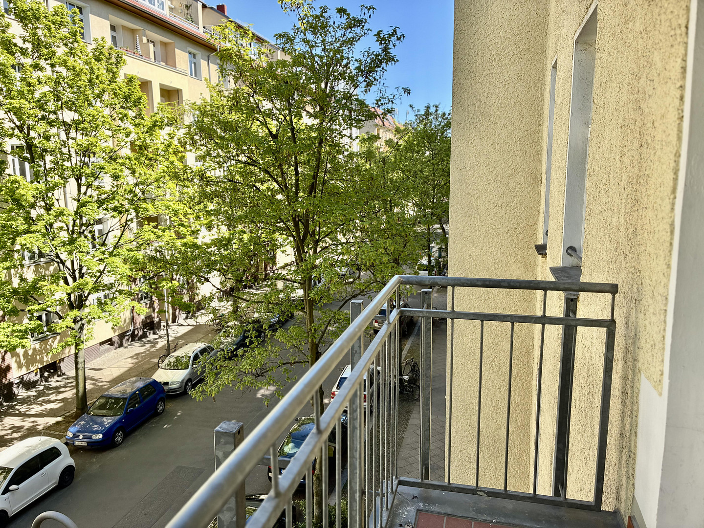 Privatverkauf: Nahe Helmholtzplatz! Absolut ruhig. Altbaucharme. Tolle Einbauküche. – Ahlbecker Str. 11 A, 10437 Berlin(Prenzlauer Berg) – Vorschaubild 4