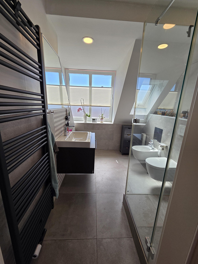 Provisionsfrei: Exklusive, lichtdurchflutete 3½ Zimmer Dachgeschosswohnung mit Ausbaureserve – Tangermünder Weg 18, 13583 Berlin(Falkenhagener Feld) – Vorschaubild 23