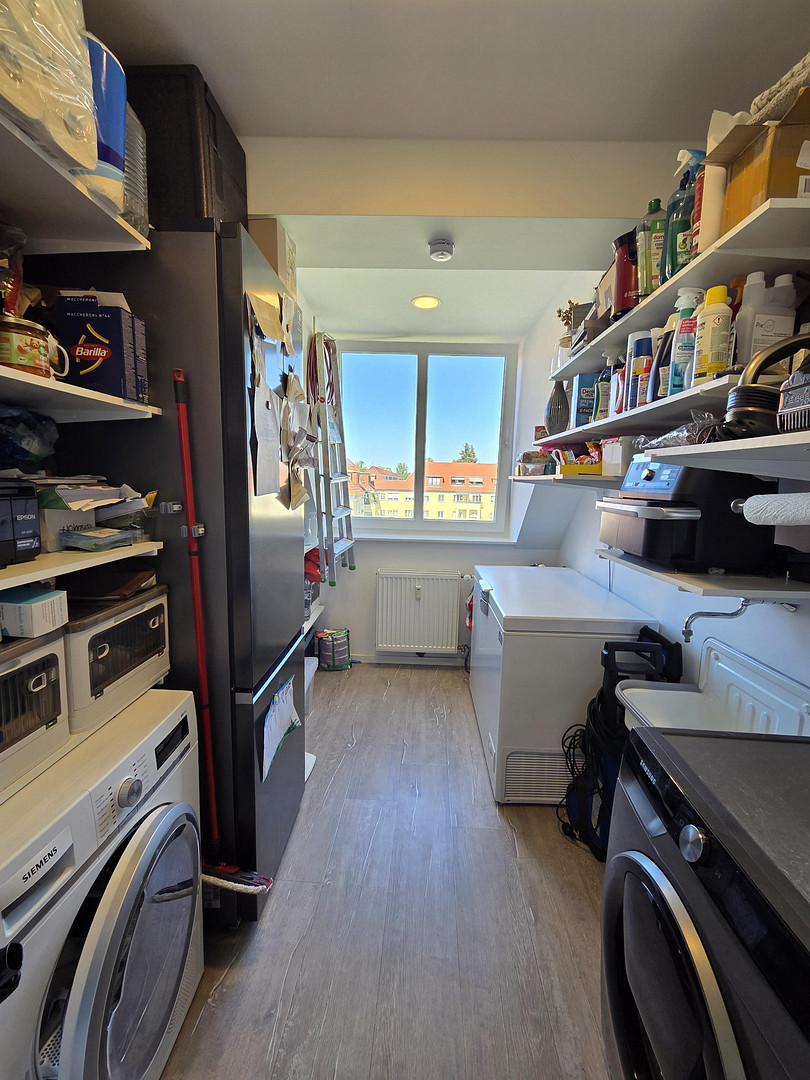 Provisionsfrei: Exklusive, lichtdurchflutete 3½ Zimmer Dachgeschosswohnung mit Ausbaureserve – Tangermünder Weg 18, 13583 Berlin(Falkenhagener Feld) – Vorschaubild 25
