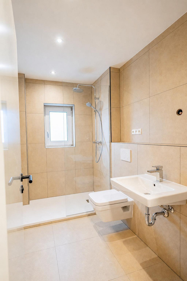 Modernisiertes Einfamilienhaus in begehrter Lage von Koblenz-Rübenach - Ohne Provision! – Hollerstraße 12, 56072 Koblenz(Rübenach) – Vorschaubild 3