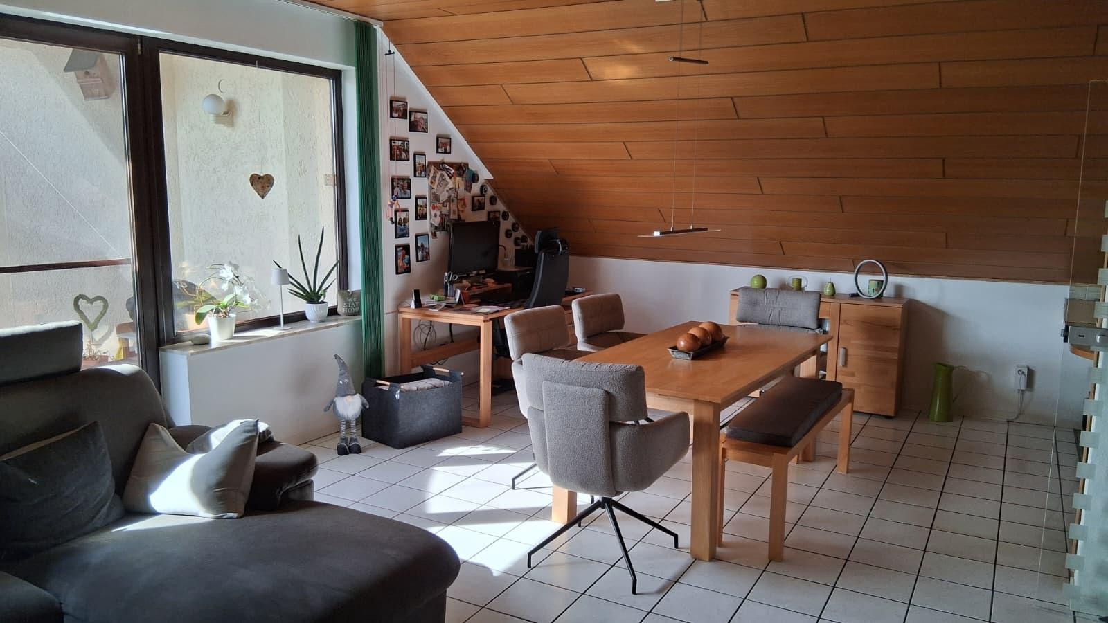 4 Zimmer Dachgeschosswohnung mit 2 Balkone – Aueteichstrasse 30, 38442 Wolfsburg(Sülfeld) – Vorschaubild 3
