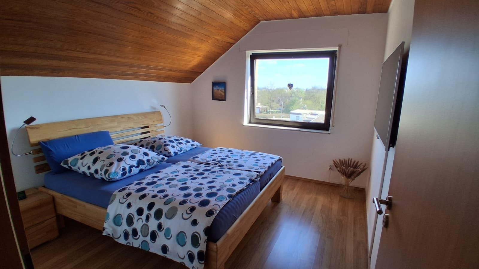 4 Zimmer Dachgeschosswohnung mit 2 Balkone – Aueteichstrasse 30, 38442 Wolfsburg(Sülfeld) – Vorschaubild 8