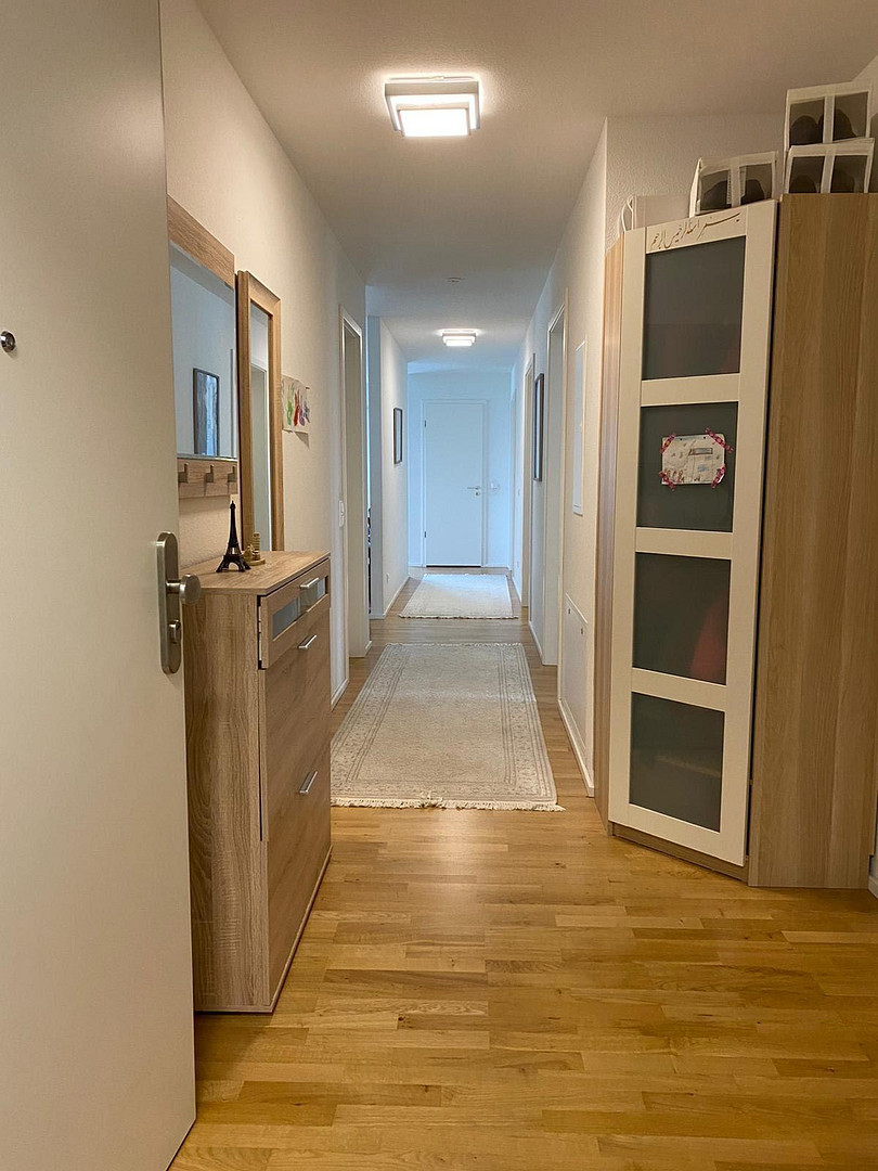 Energieeffizient und Modern: Großzügige 4-Zimmer-Wohnung in Toplage – Karlsruhe(Knielingen) – Vorschaubild 6
