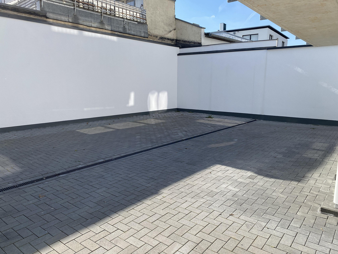 Dachgeschosswohnung / Mietwohnung in Köln Lövenich / Balkon Stellplatz Erstbezug Wärmepumpe Aufzug – Brauweilerstraße 79, 50489 Köln-Lövenich(Lövenich) – Vorschaubild 26