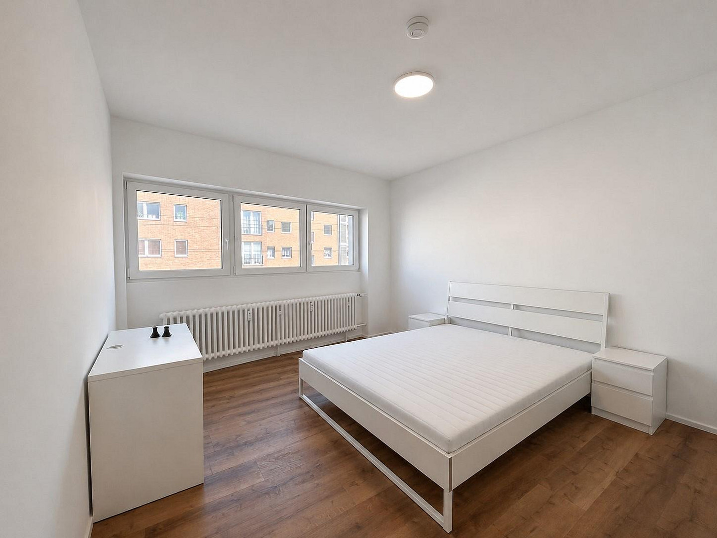 Kernsaniert, voll möbliert und zeitnah bezugsfertig – stilvolle Terrassenwohnung! – Köln(Weidenpesch) – Vorschaubild 4