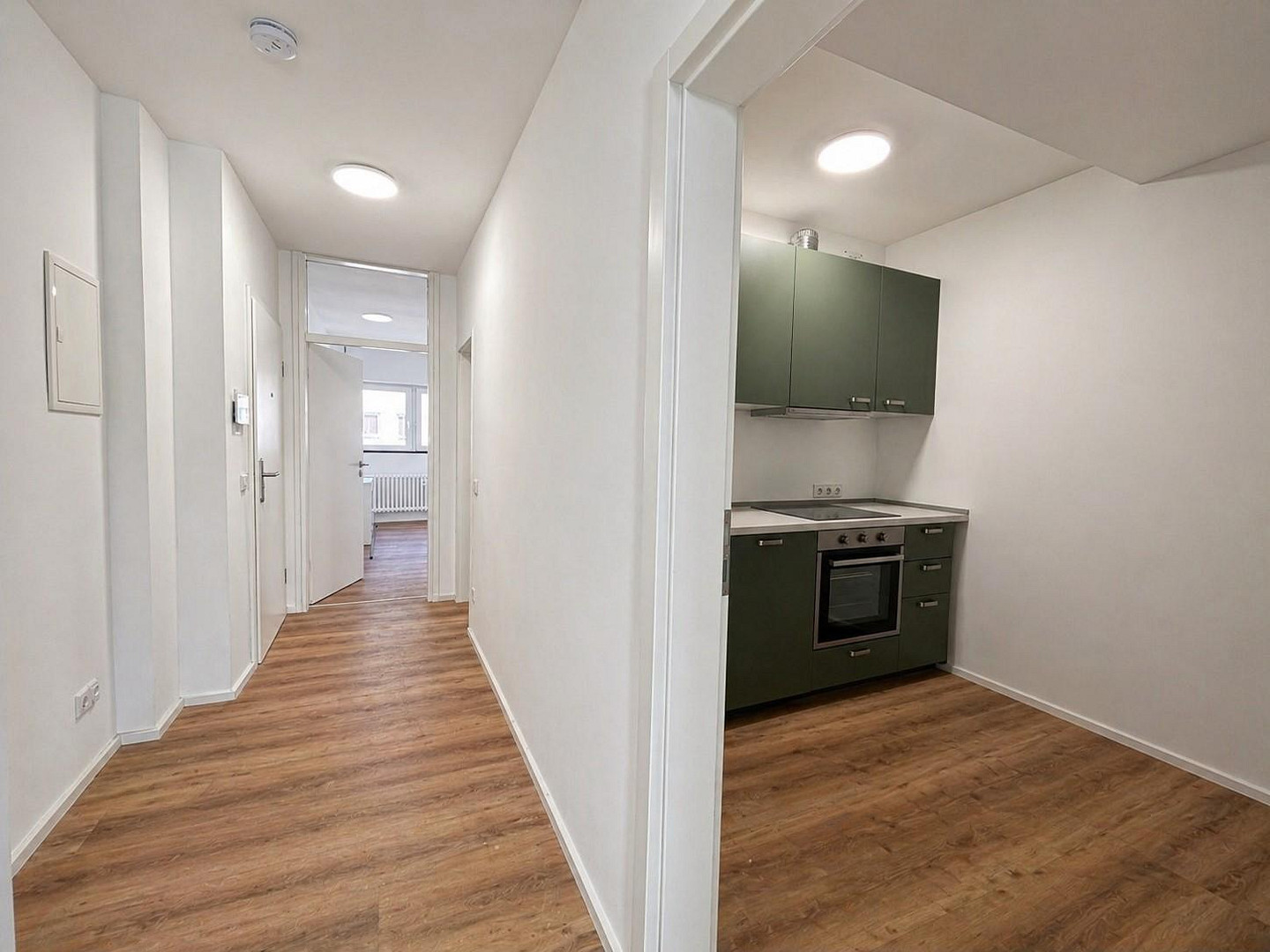 Kernsaniert, voll möbliert und zeitnah bezugsfertig – stilvolle Terrassenwohnung! – Köln(Weidenpesch) – Vorschaubild 6