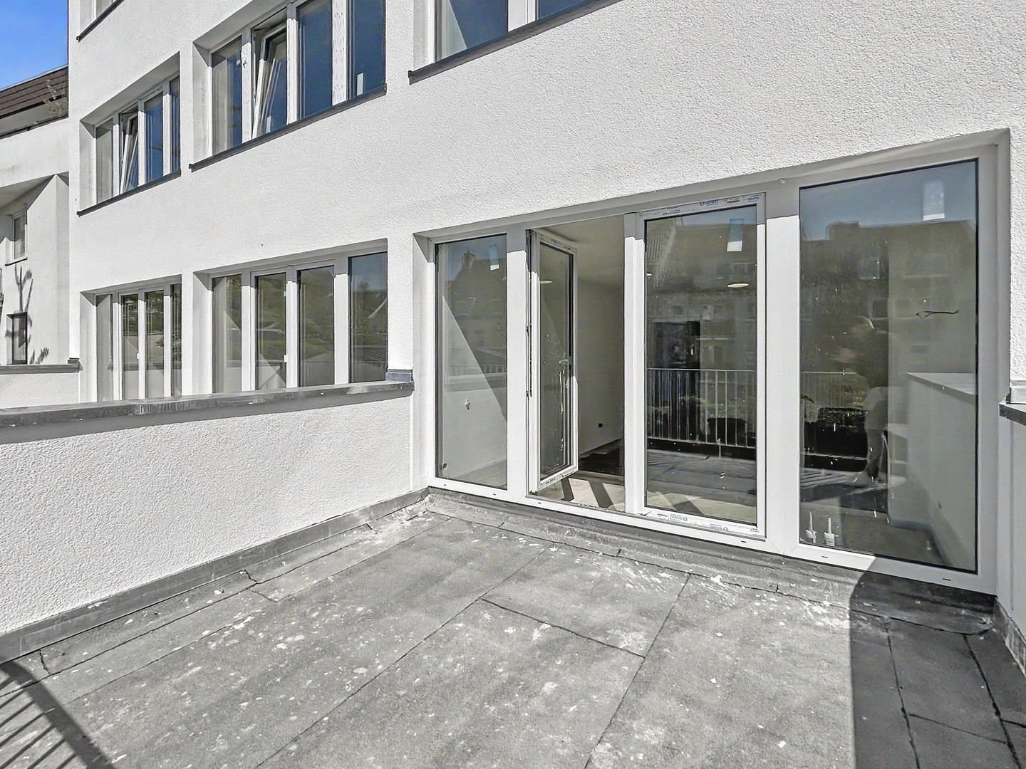 Kernsaniert, voll möbliert und zeitnah bezugsfertig – stilvolle Terrassenwohnung! – Köln(Weidenpesch) – Vorschaubild 9