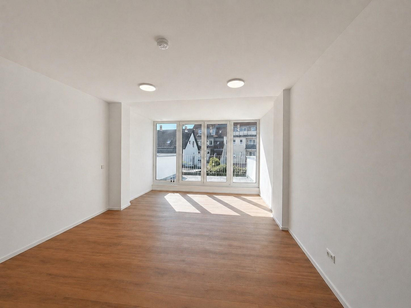 Kernsaniert, voll möbliert und zeitnah bezugsfertig – stilvolle Terrassenwohnung! – Köln(Weidenpesch) – Vorschaubild 8