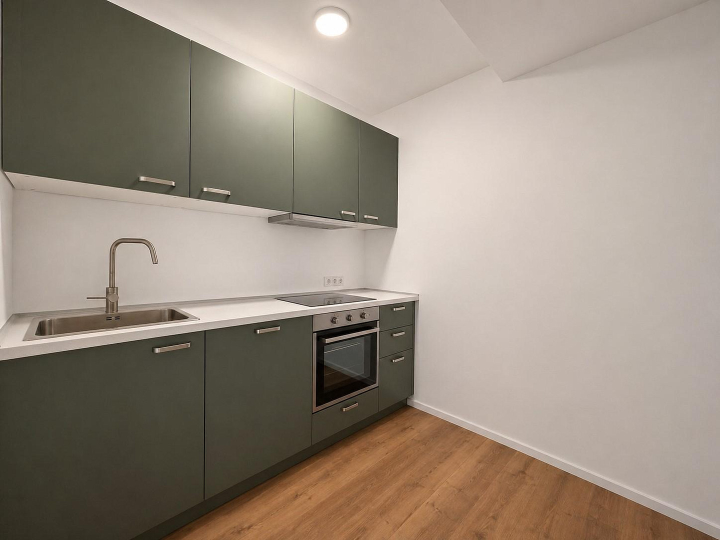 Kernsaniert, voll möbliert und zeitnah bezugsfertig – stilvolle Terrassenwohnung! – Köln(Weidenpesch) – Vorschaubild 7