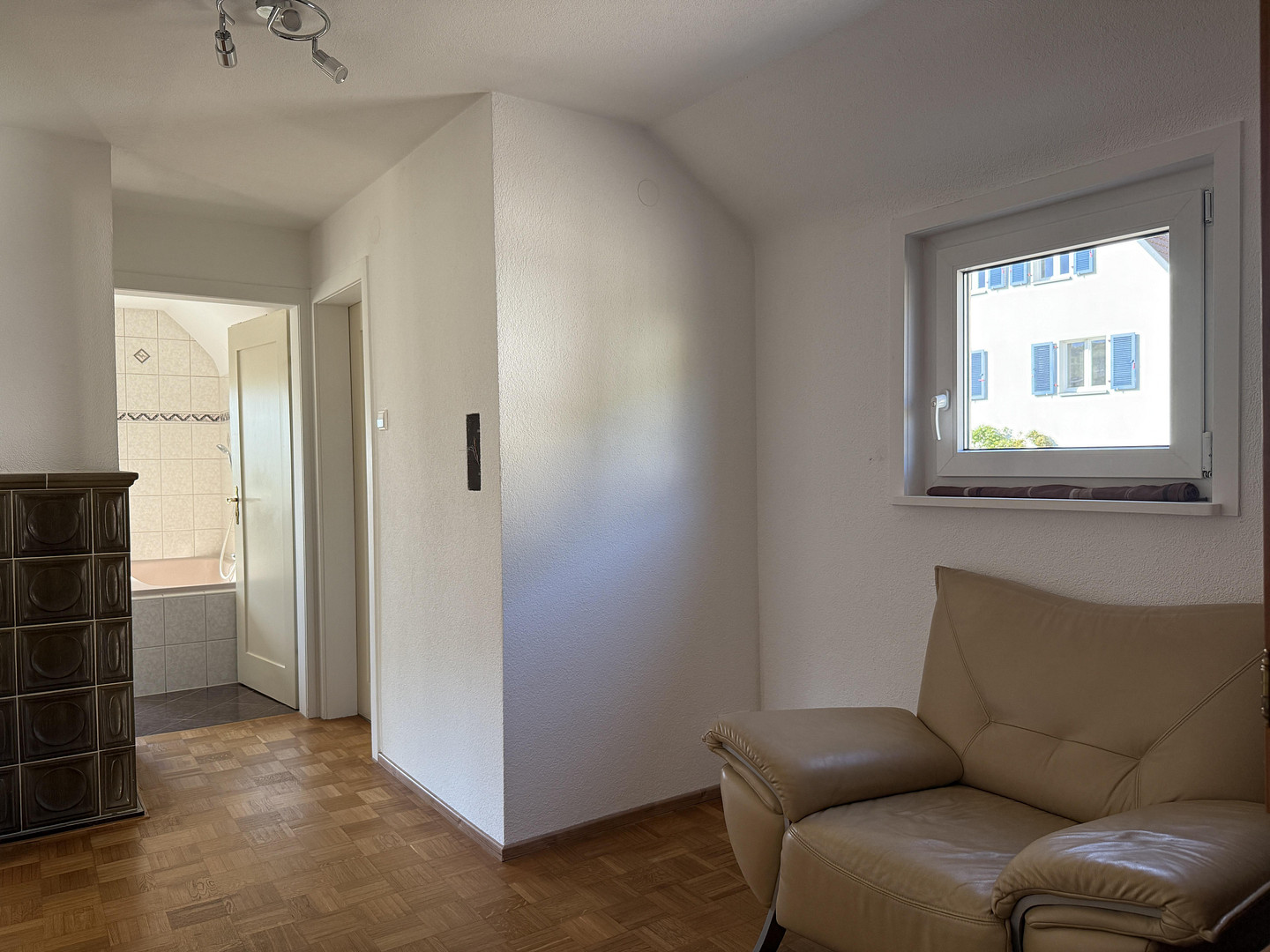 Freistehendes Einfamilienhaus mit Terrasse, Garten & Sauna in ruhiger Lage – Ingelfingen – Vorschaubild 18