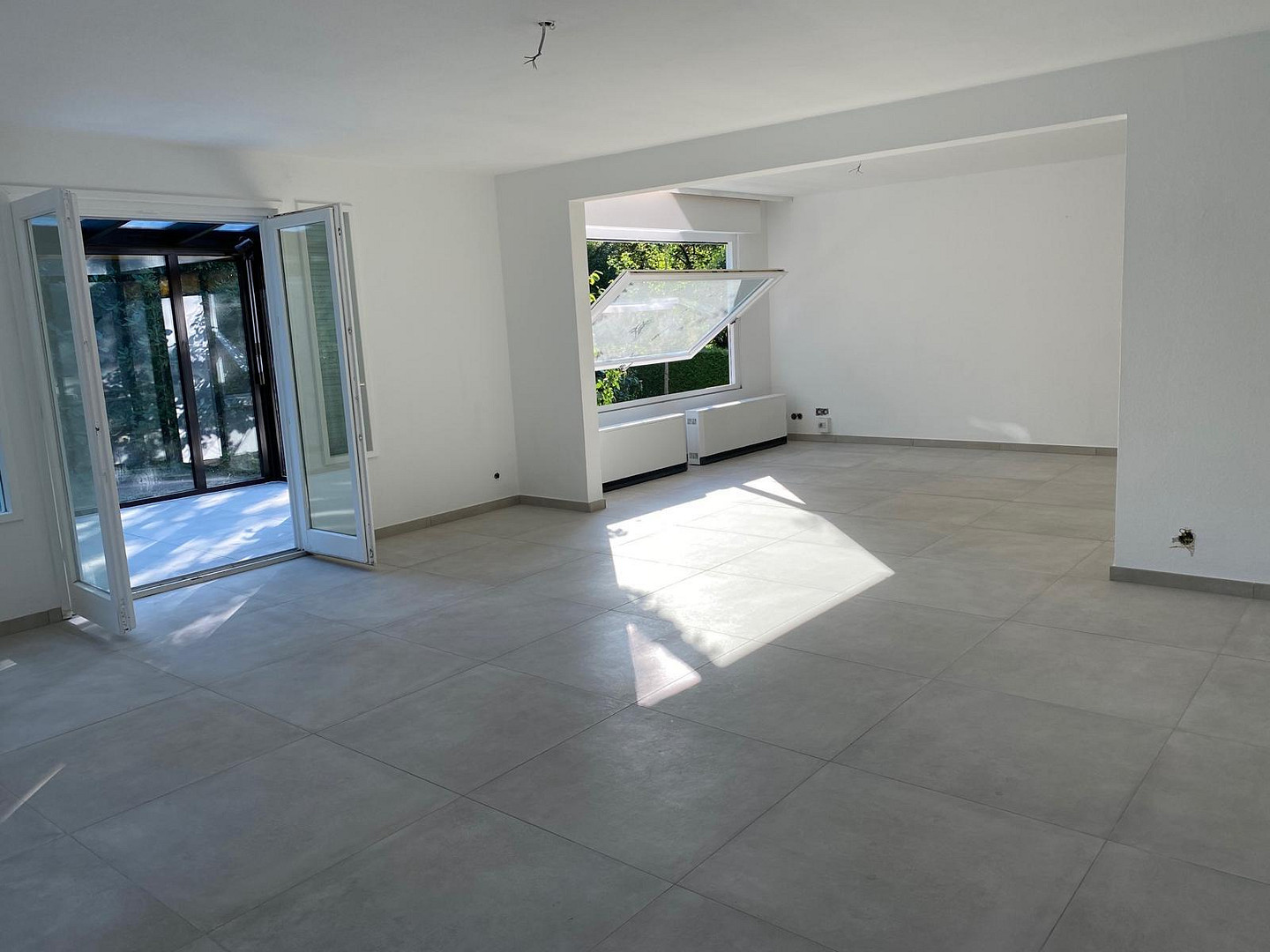 Exklusives Einfamilienhaus mit großem Garten & Pool in Karlsruhe-Durlach (Geigersberg) zu vermieten – Karlsruhe(Durlach) – Vorschaubild 5